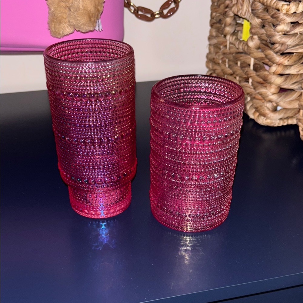Elegant Pink Textured Glass Tumblers